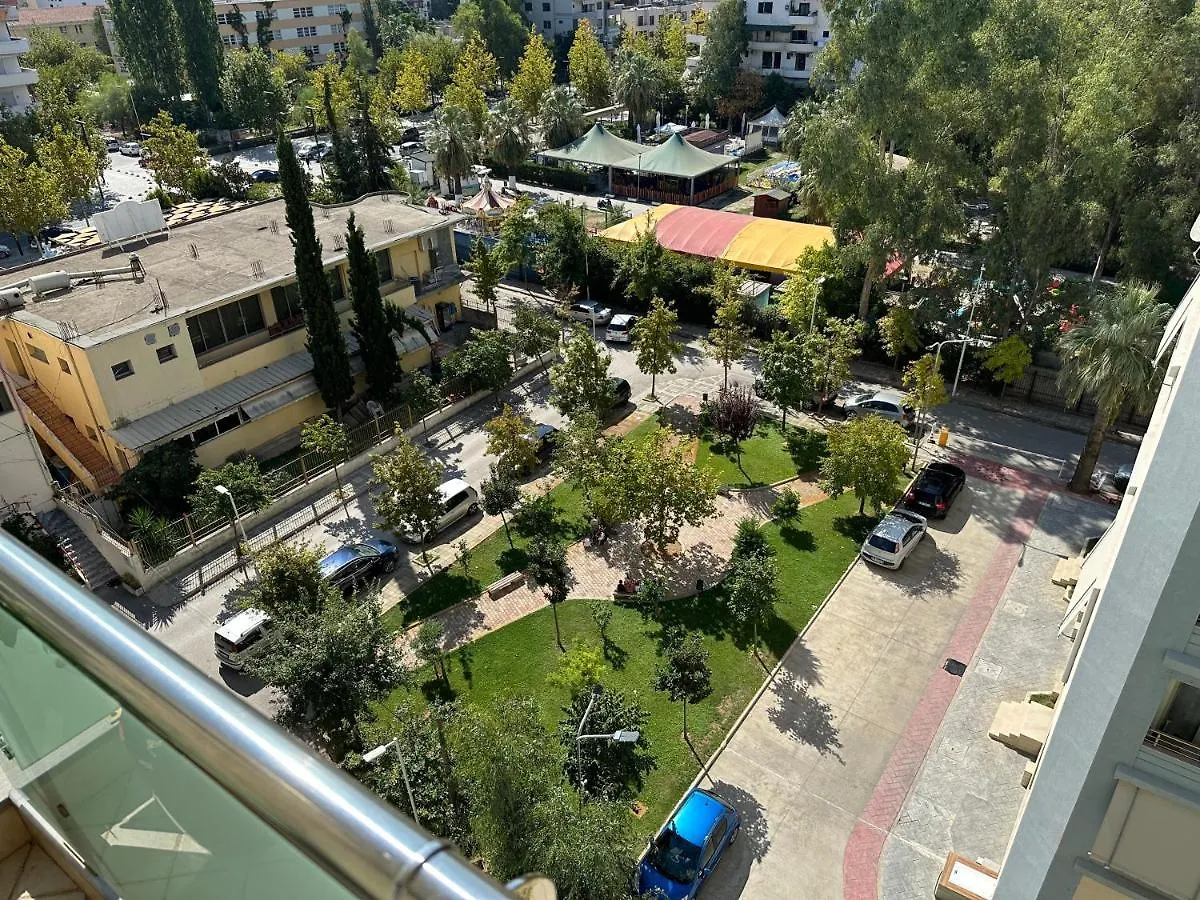 Cozy Sun-Lit Apartment Vlorë 0*,